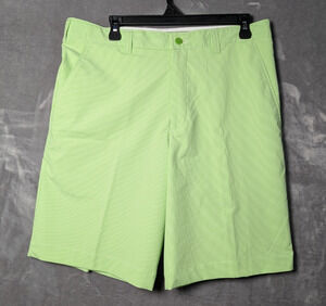 Cutter & Buck DryTec Golf Shorts Mens 32 Green Striped 10" Inseam Flat Front